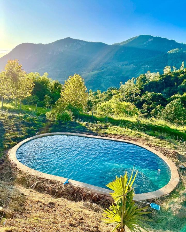 Rancho Do Paioleiro - Suites Сао Бенто до Сапукай Екстериор снимка
